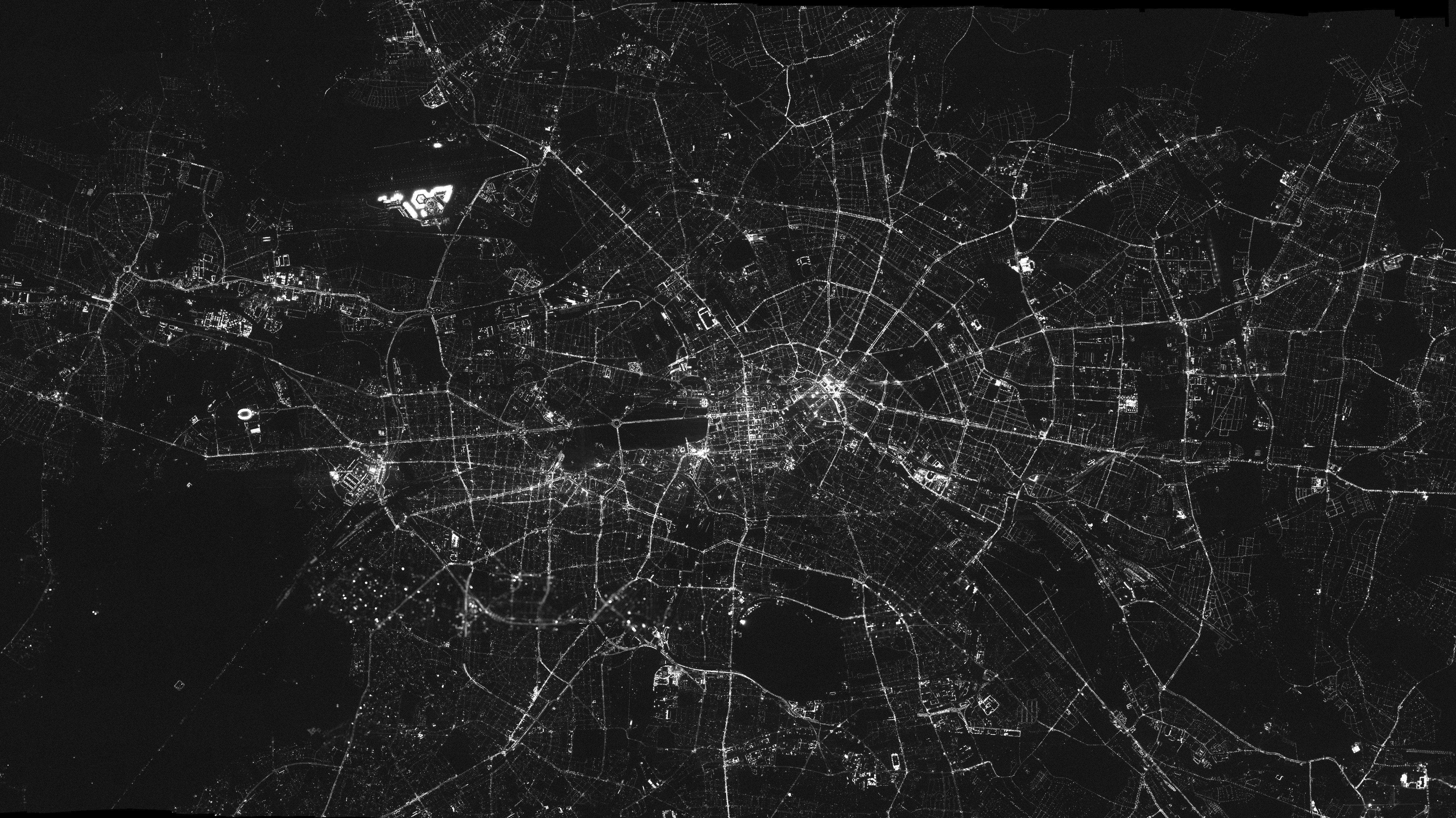 Berlin hat. Темная карта. Карта чб. Карта города черная. Карта Москвы на темном фоне.